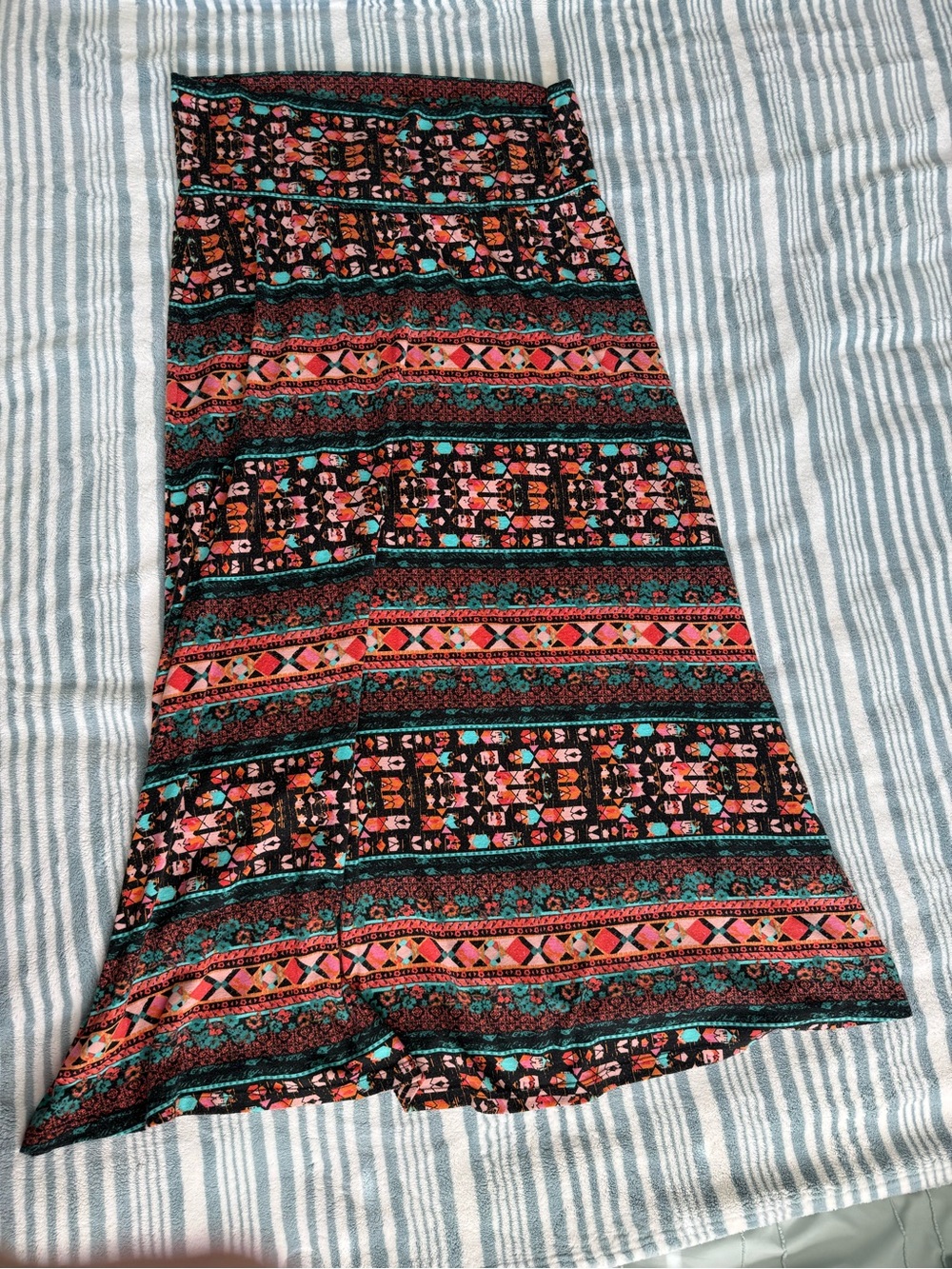 Mossimo Aztec Maxi Skirt XL
